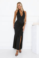 Pretty In Motion Halter Maxi Black